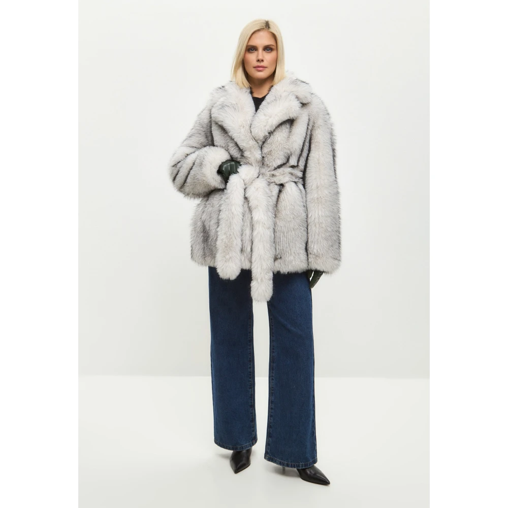 Cesare Gaspari Faux Fur & Shearling Jackets White Dames