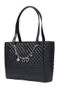 sac-fourre-tout-matelasse-avec-detail-de-chaine