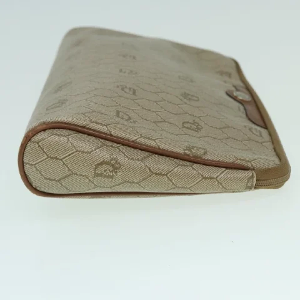 Dior Vintage Pre-owned Canvas clutches Beige Dames