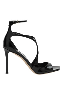 high-heel-sandal