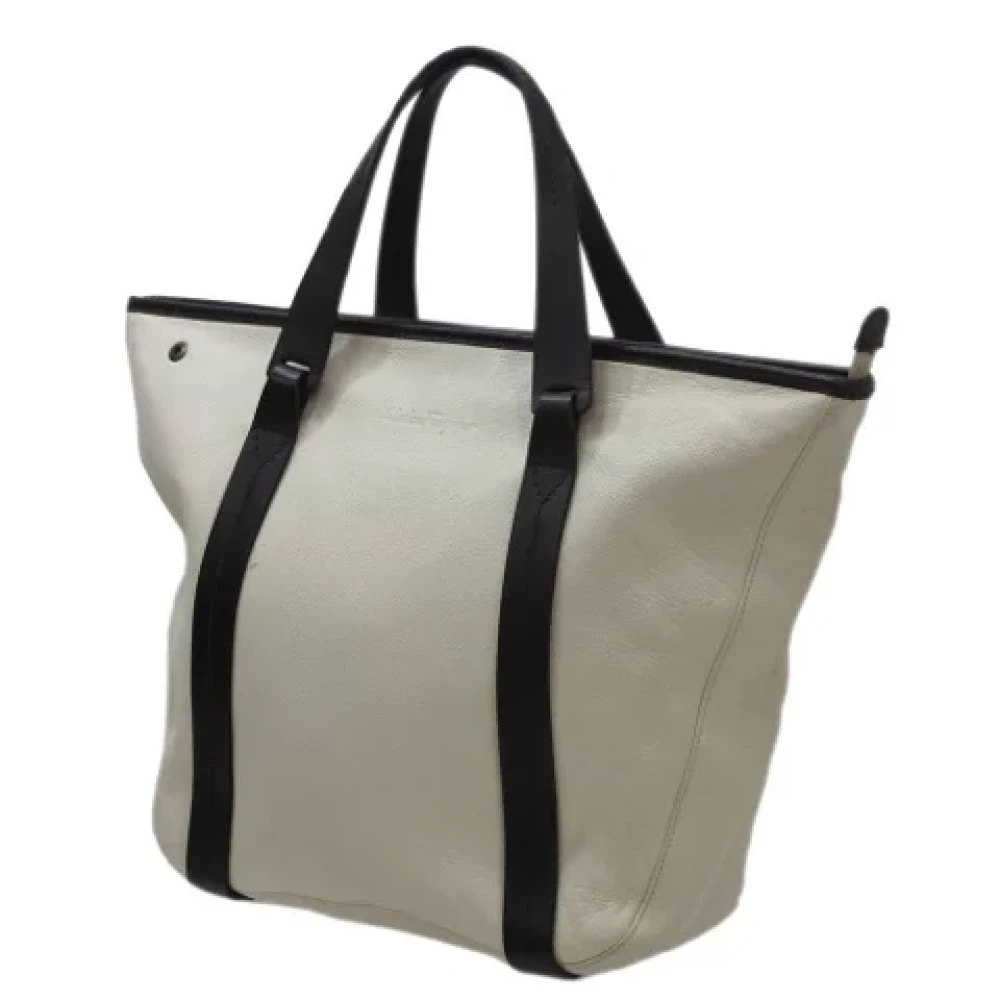 Salvatore Ferragamo Pre-owned Fabric totes Beige Dames