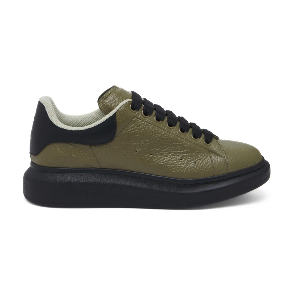 Alexander McQueen Oversized Sneaker in Heren Schoenen Groen