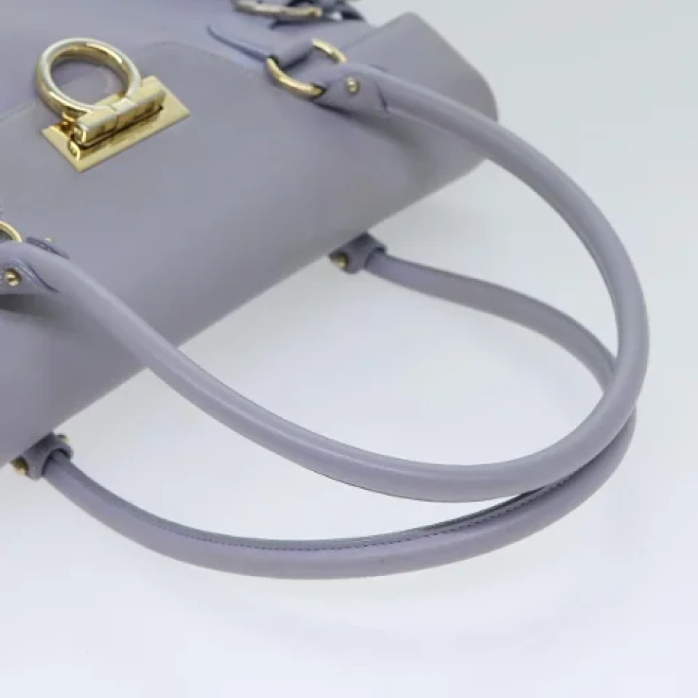 Salvatore Ferragamo Pre-owned Leather handbags Purple Dames