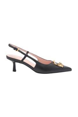 black-flat-shoes-with-medium-heel