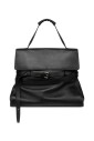 sac-a-bandouliere-noir-avec-texture-granuleuse