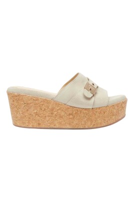 janelle-sandals-in-sand-color