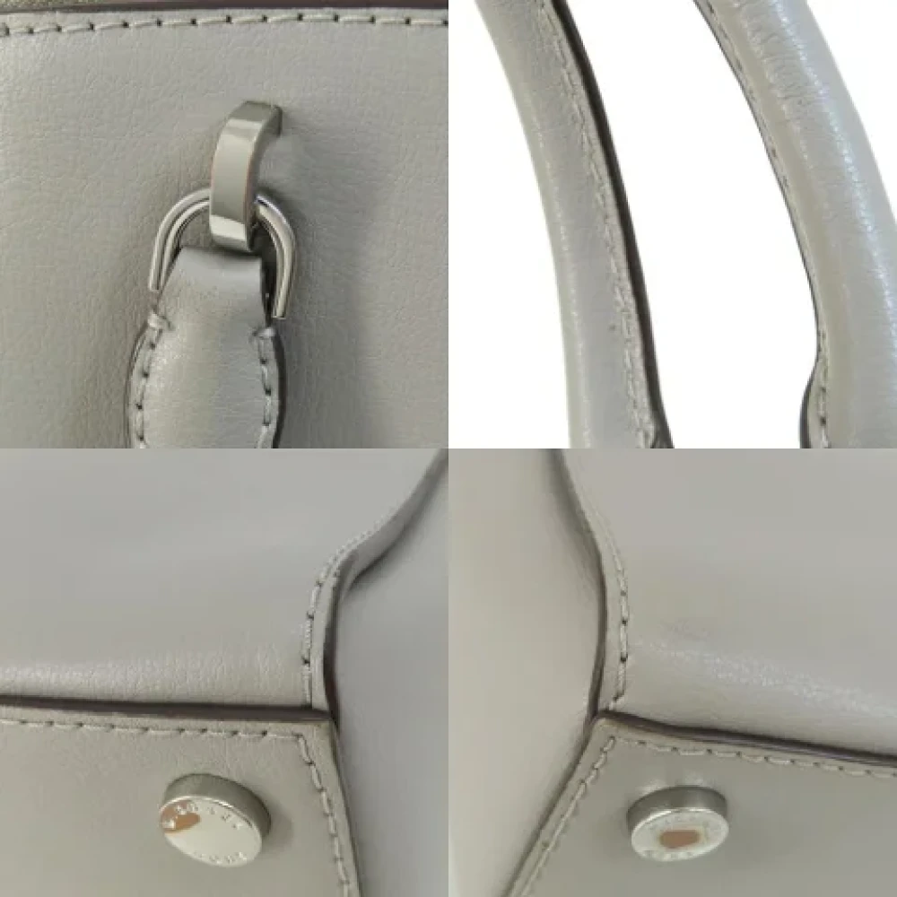Michael Kors Pre-owned Plastic handbags Gray Dames