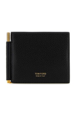 black-leather-card-holder-wallet