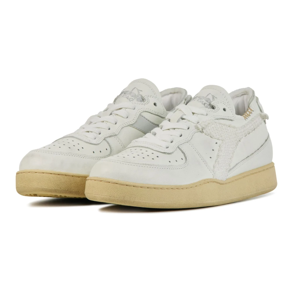 Diadora Witte Sneakers Heritage Suede Stijl White Dames