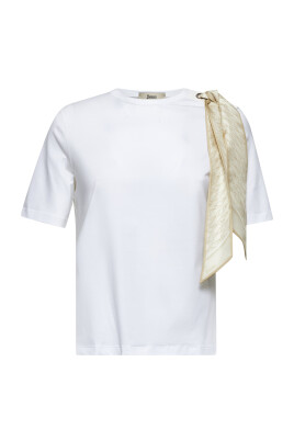 crewneck-t-shirts-and-polos