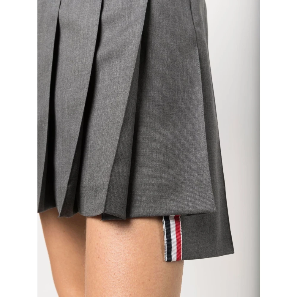 Thom Browne Geplooide hoge taille achterzoom rok Gray Dames