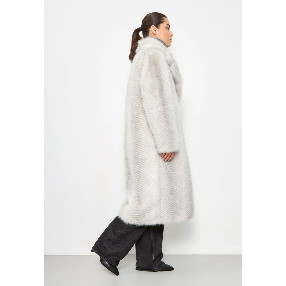 Cesare Gaspari Luxe Nep Bontjas Natalie Wit White Dames