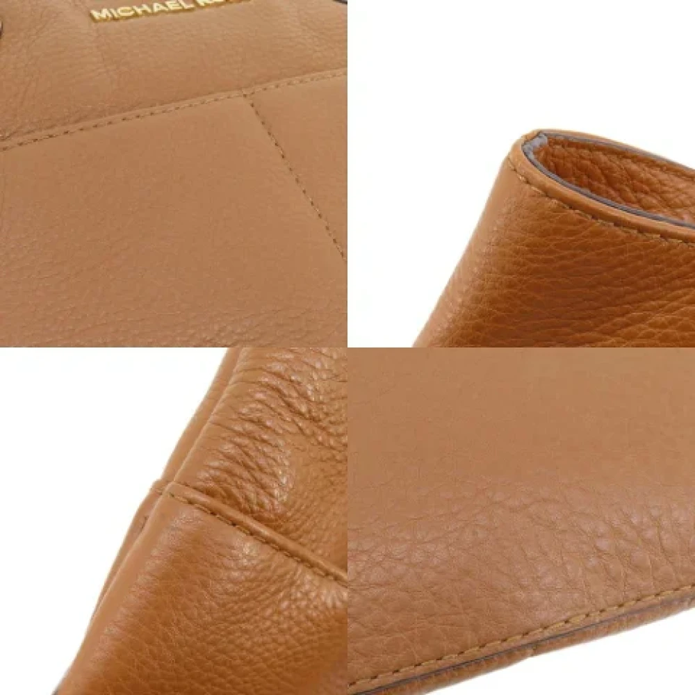 Michael Kors Pre-owned Fabric handbags Brown Dames