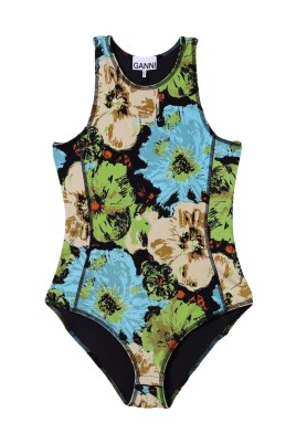 farverig-aermelos-top-med-blomsterprint