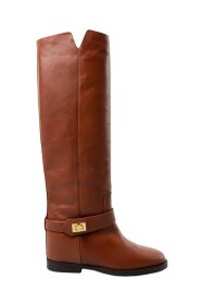 Buty