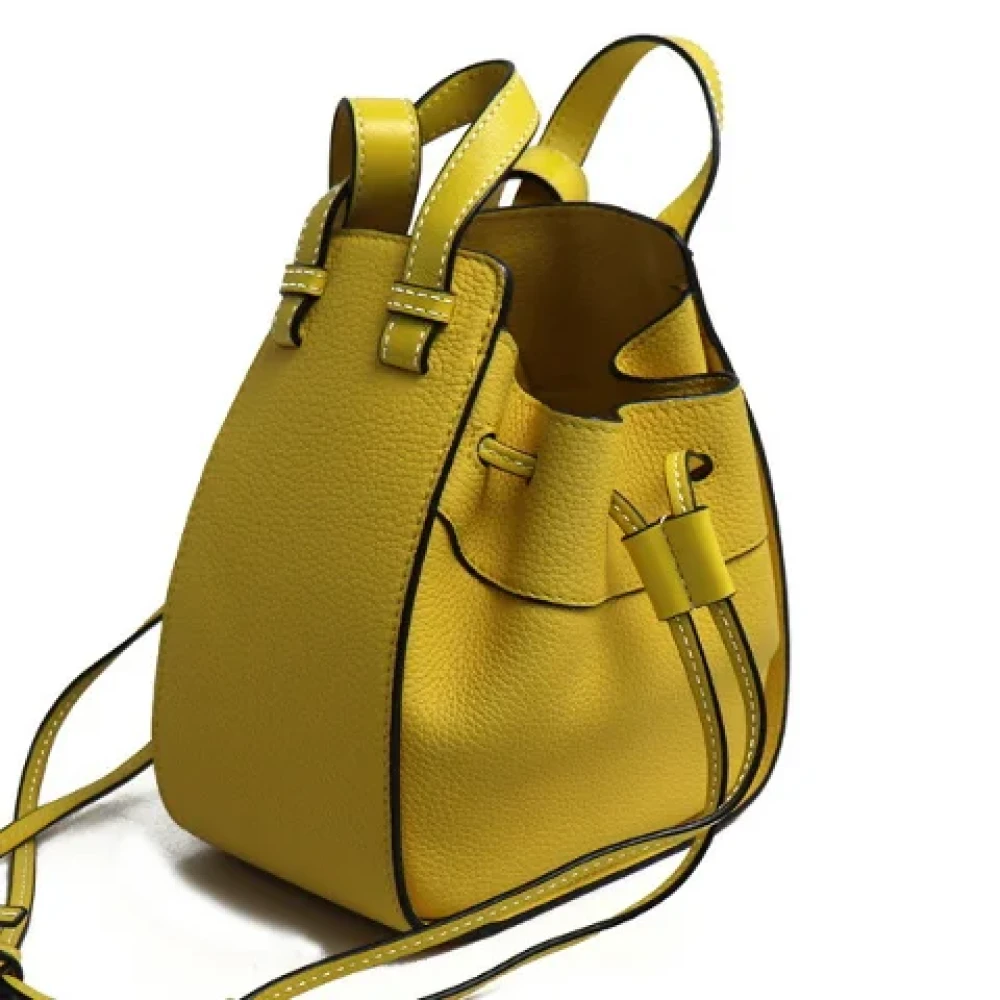 Loewe Pre-owned Canvas handbags Yellow Dames