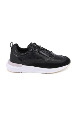 afslappet-sneaker-i-sort-polyesterblanding