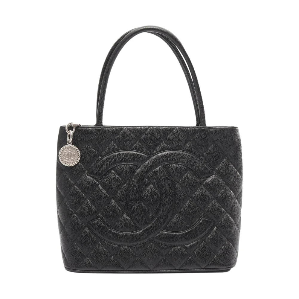 Chanel Vintage Women's Black Pre-Owned Vintage Quilted Tote Bag With Cc Charm
