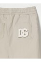 shorts-a-taille-elastique-avec-poches