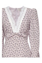 roze-zijden-jurk-met-rozenprint-in-midi-lengte