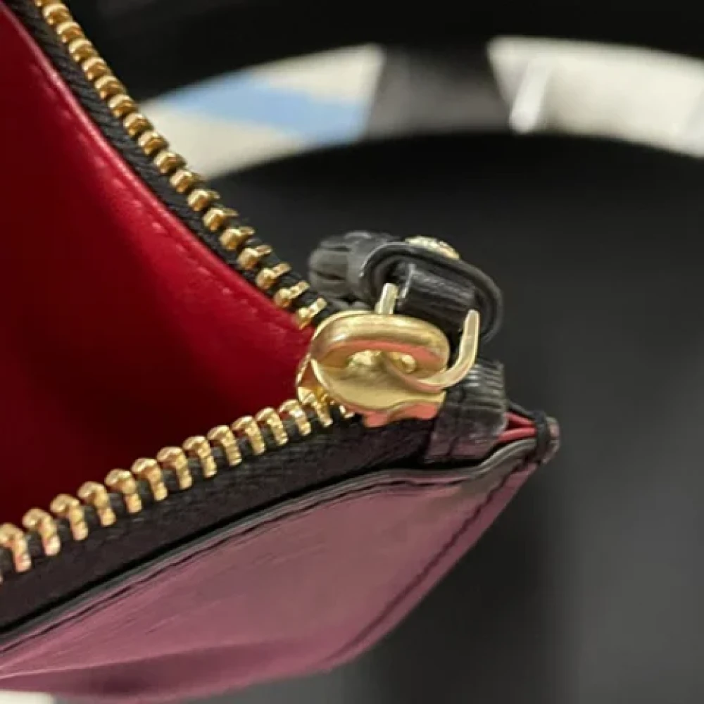 Anya Hindmarch Pre-owned Leather wallets Black Dames