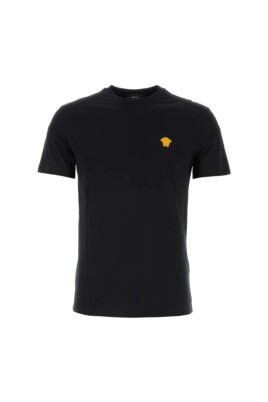 black-t-shirts-and-polos