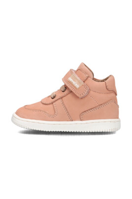 hoge-sneakers-voor-kinderen
