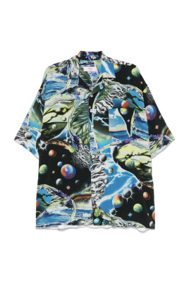 hawaiian-shirt-in-box-style