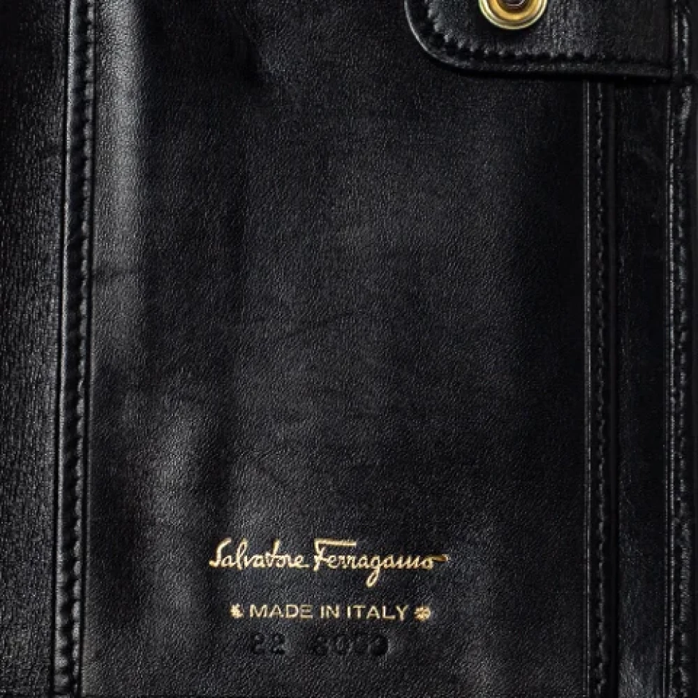 Salvatore Ferragamo Pre-owned Leather wallets Black Dames