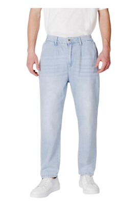 light-blue-casual-cotton-jeans