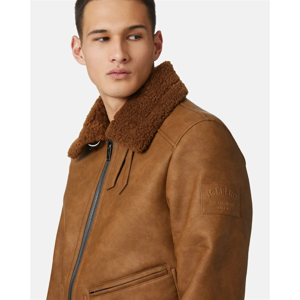 Iceberg Eco-schapenvacht met reliëf patch Beige Heren