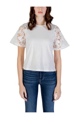 white-cotton-top-lace-sleeve