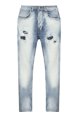 light-blue-jeans-with-logo-patch