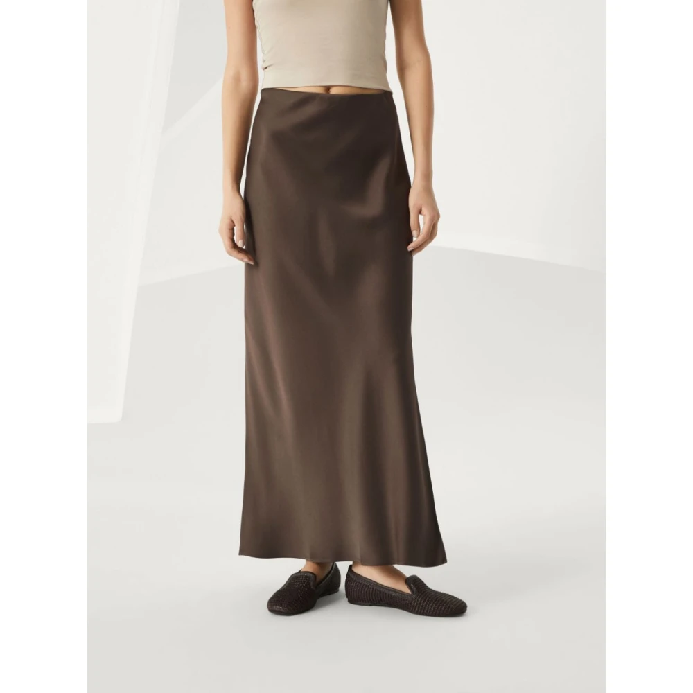 BRUNELLO CUCINELLI Bruine Lange Satijnen Rok met Elastische Taille Brown Dames
