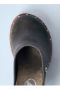 mules-a-talon-ornees-de-clous