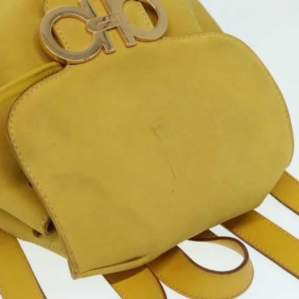 Salvatore Ferragamo Pre-owned Suede backpacks Yellow Dames