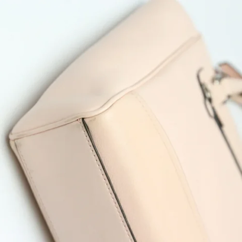 Coach Pre-owned Fabric handbags Beige Dames