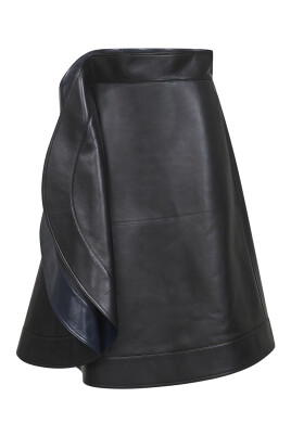 jupe-trapeze-en-cuir