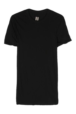 t-shirt-casual-en-coton-noir-a-manches-courtes