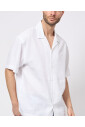 chemise-blanche-en-lin-a-manches-courtes