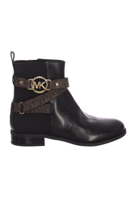 bottines-plates-avec-bout-rond