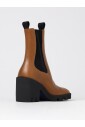 bottines-a-talon-mi-haut-en-cuir