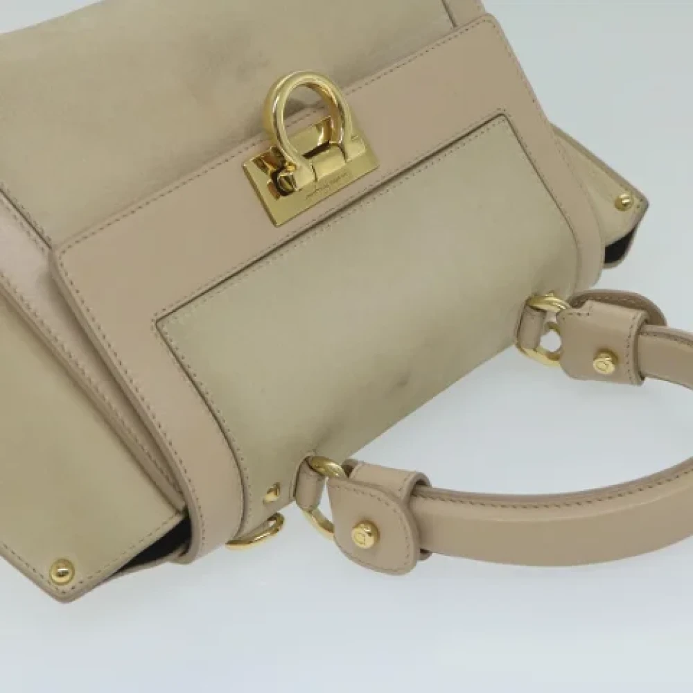 Salvatore Ferragamo Pre-owned Leather shoulder-bags Beige Dames