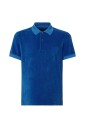 polo-bleu-en-tissu-eponge