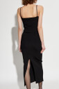 robe-a-bretelles-avec-une-coupe-ajustee