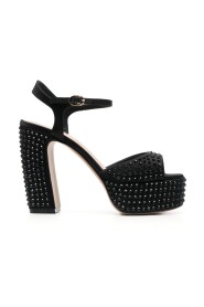 Sandalen met hoge hakken