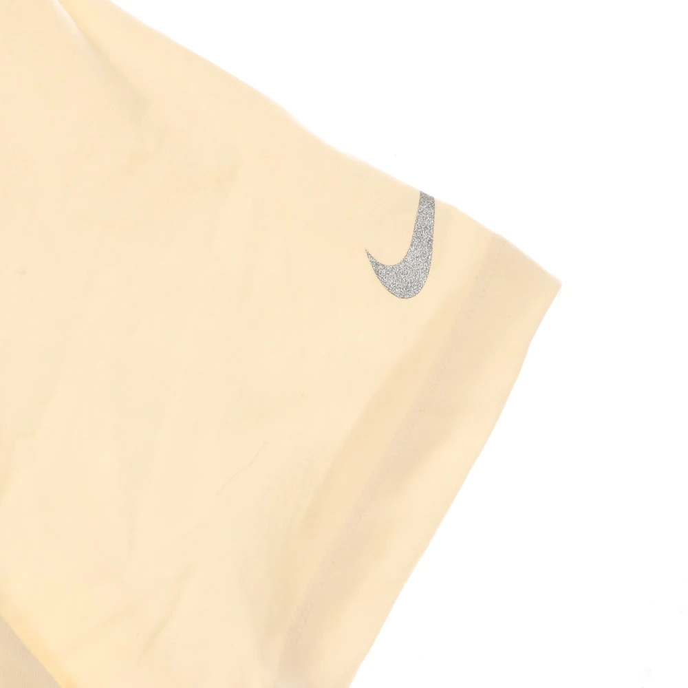 Nike Philadelphia 76ers Logo T-shirt Beige Heren