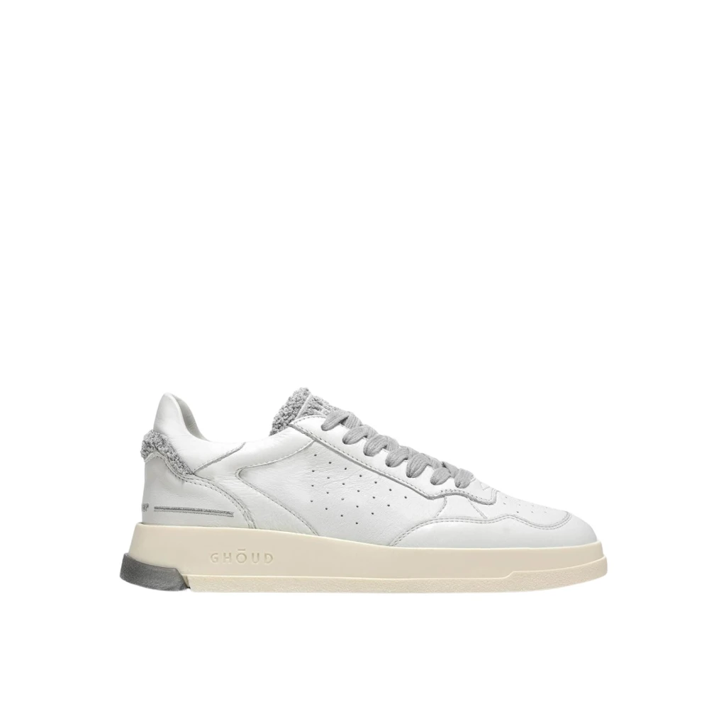 Ghoud Lage leren/spons sneakers Dames Schoenen Wit