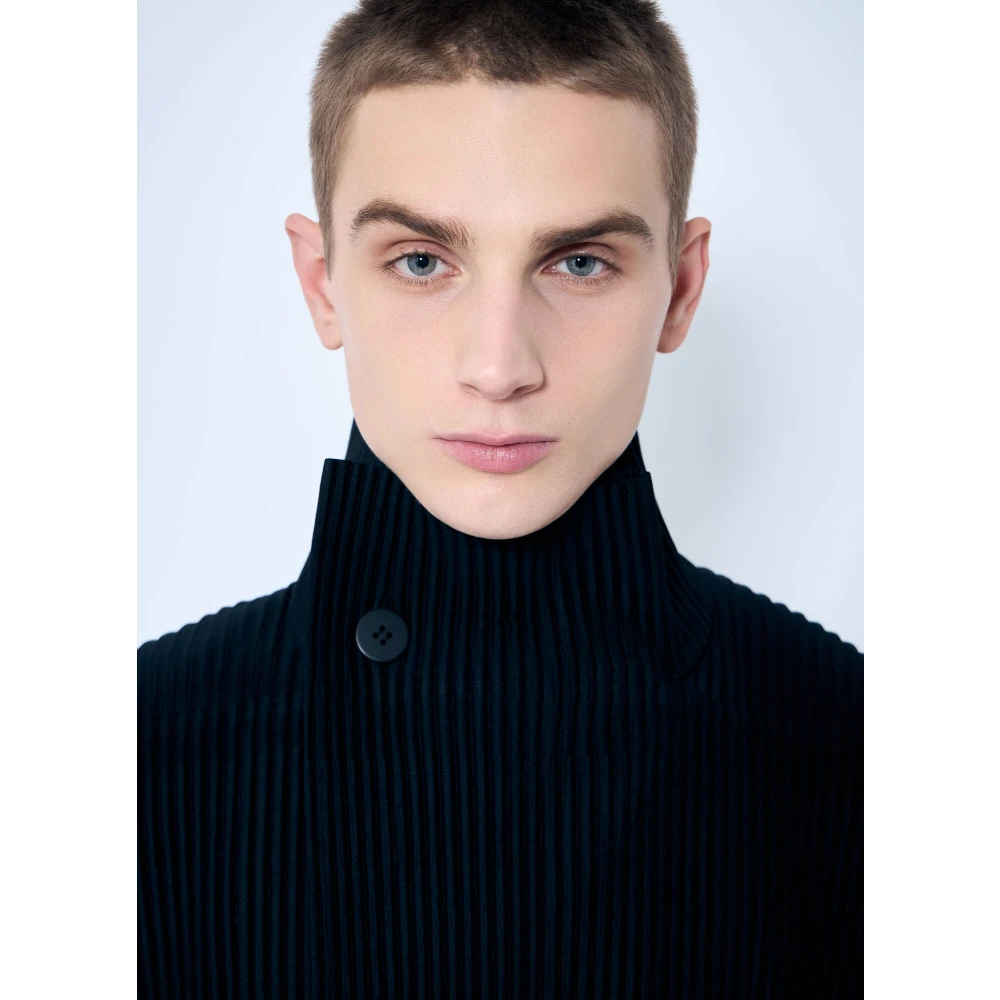 Issey Miyake Geplooide Staande Kraag Jas Black Heren
