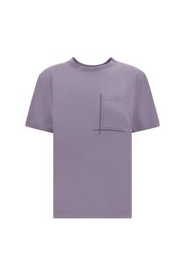 t-shirt-orne-de-bijoux
